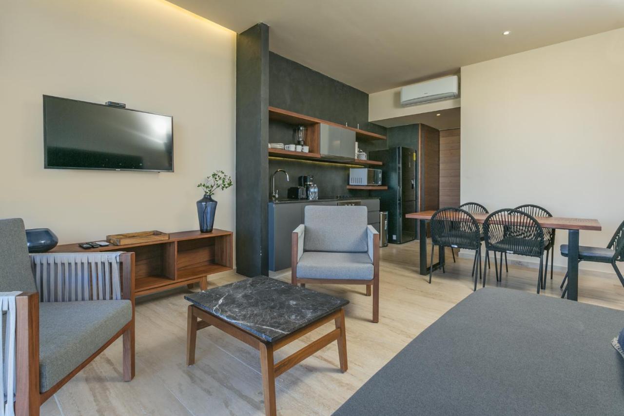 Ceren Luxury Apartments At Fifth Avenue By Spot Rentals Playa del Carmen Exterior foto